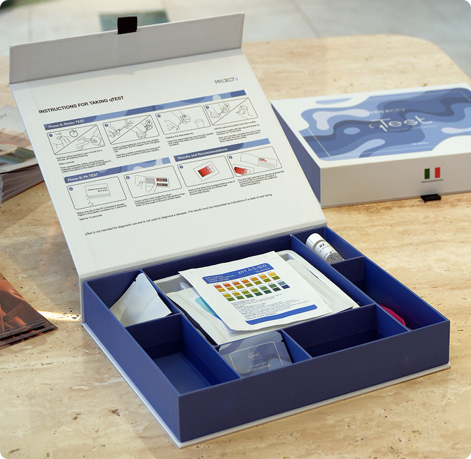 Woman with a box qtest